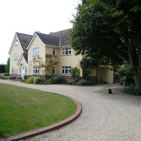 The Newnham White House Baldock Exterior foto